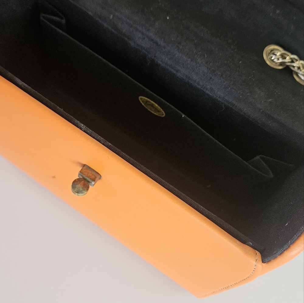Vintage 60s small shoulder bag
